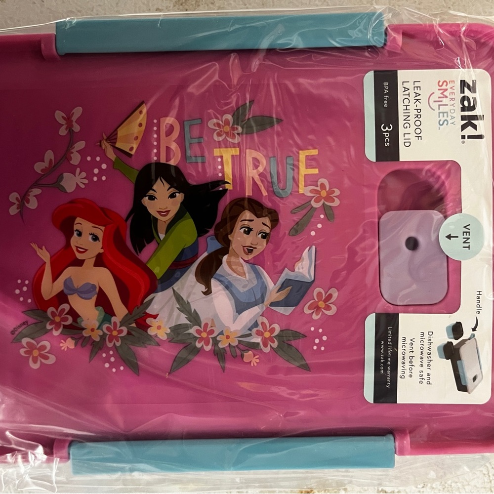Zak! Designs Princess Leak-Proof Lunch Box - Pink